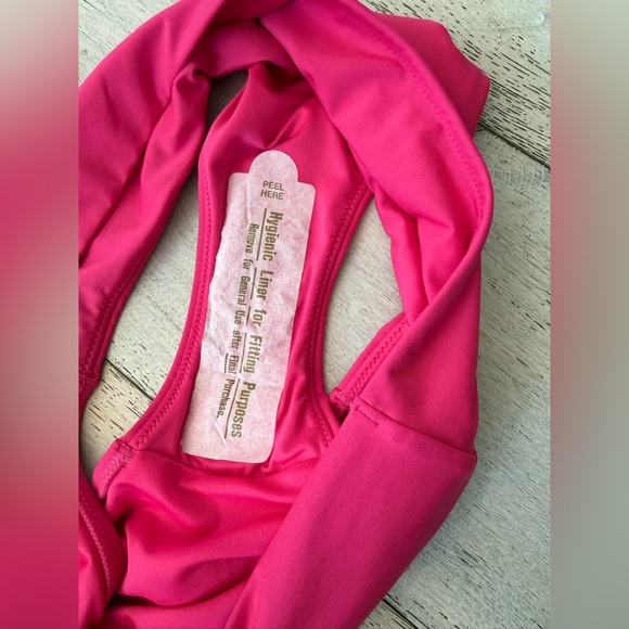 NEW WITH TAGS Athleta High-Waist Crossover Bikini Bottom – Tulip Pink Size Large - Picture 10 of 11